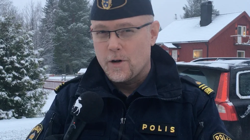 Peter Enmark, gruppchef vid polisen i Skellefteå om sökandet efter den försvunna kvinnan. 
