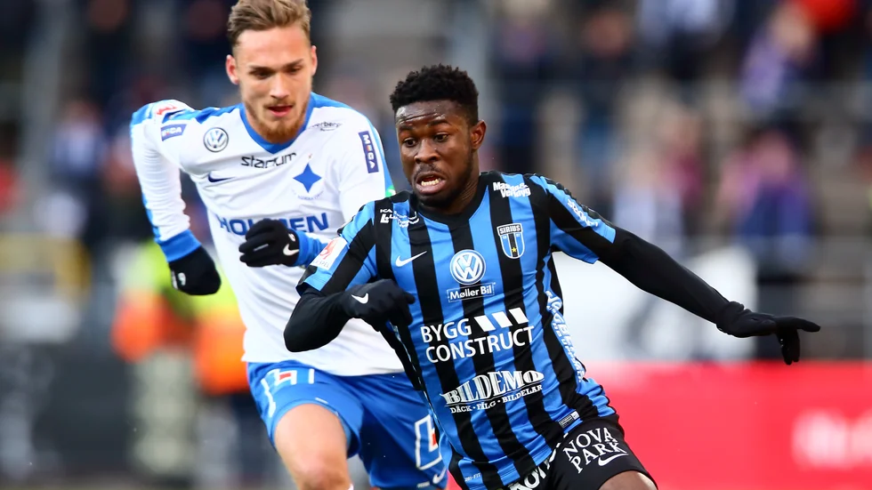 Kingsley Sarfo under tiden i Sirius. 