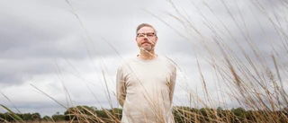 Andreas i Bro fick fria händer av Lundell