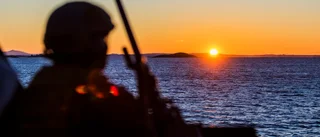 Sverige rustar för krig!      