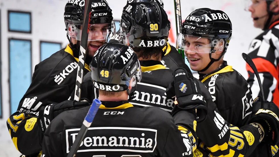 AIK har fått in coronasmitta i det hockeyallsvenska laget. Arkivbild.