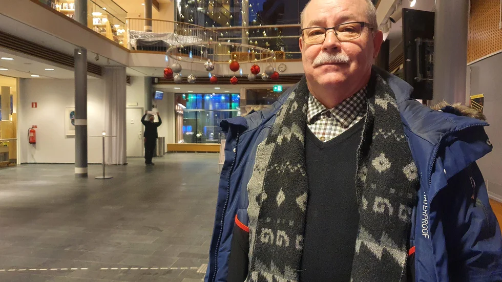 Lennart Forsberg (M) överklagade måndagens fullmäktige och krävde att besluten skulle ogiltigförklaras. Forsberg närvarade även på tisdagens möte.
