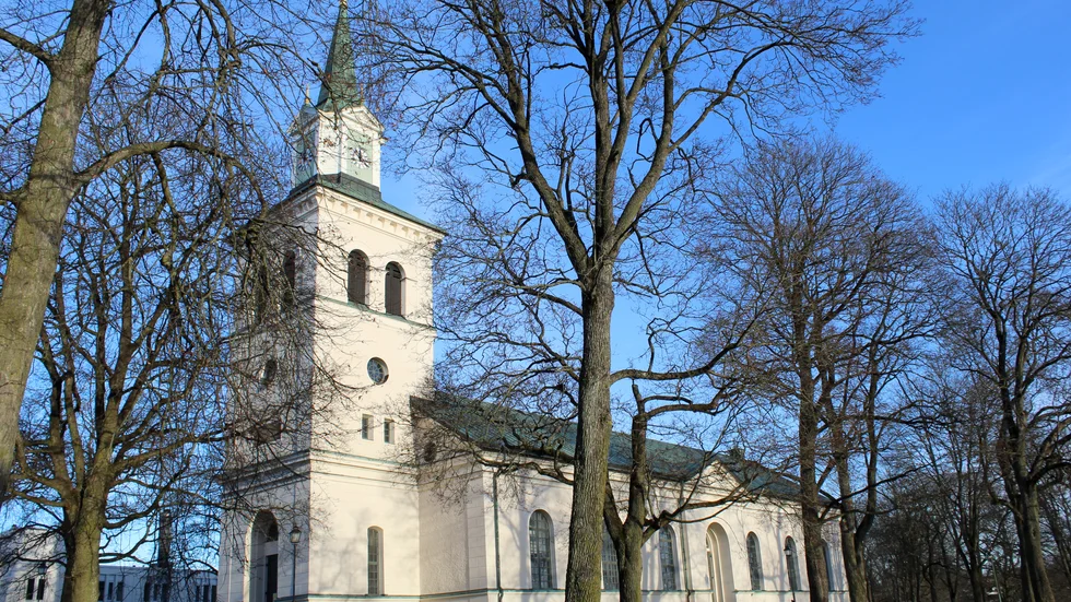 Vimmerby kyrka håller extra öppet med anledning av kriget i Ukraina.