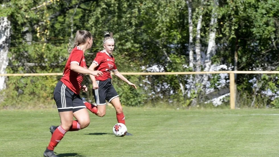Wilma Edström. längst bort, gjorde 1-0 för Tjust.