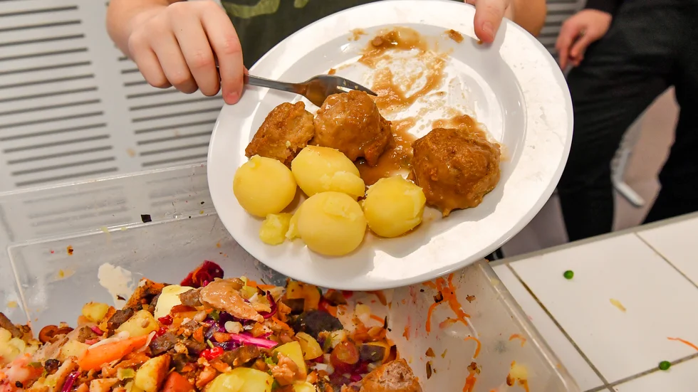 "Det vore bra med en förklaring och ännu bättre: En bra lösning", skriver insändarskribenten om problemet med matsvinn i Piteå kommuns förskolor (Arkivbild)