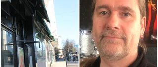 Då gör kända artisten "coronaspelning" i Motala 