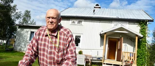 "Det är tre år kvar, så det borde väl gå?"