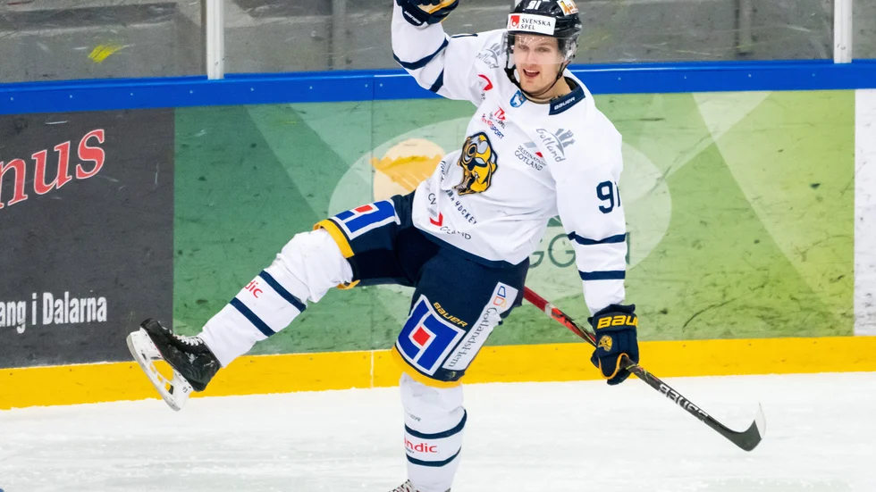 Eric Winbergh och hans Visby Roma har sju raka segrar i Hockeyettan.