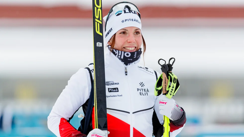 Charlotte Kalla var överlägsen på 10 kilometer fristil i Östersund.
