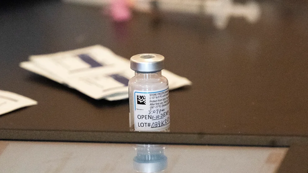 Moderna är ett av de företag som fått sitt coronavaccin godkänt av EU. Nu står Astra Zenecas på tur. Arkivbild.