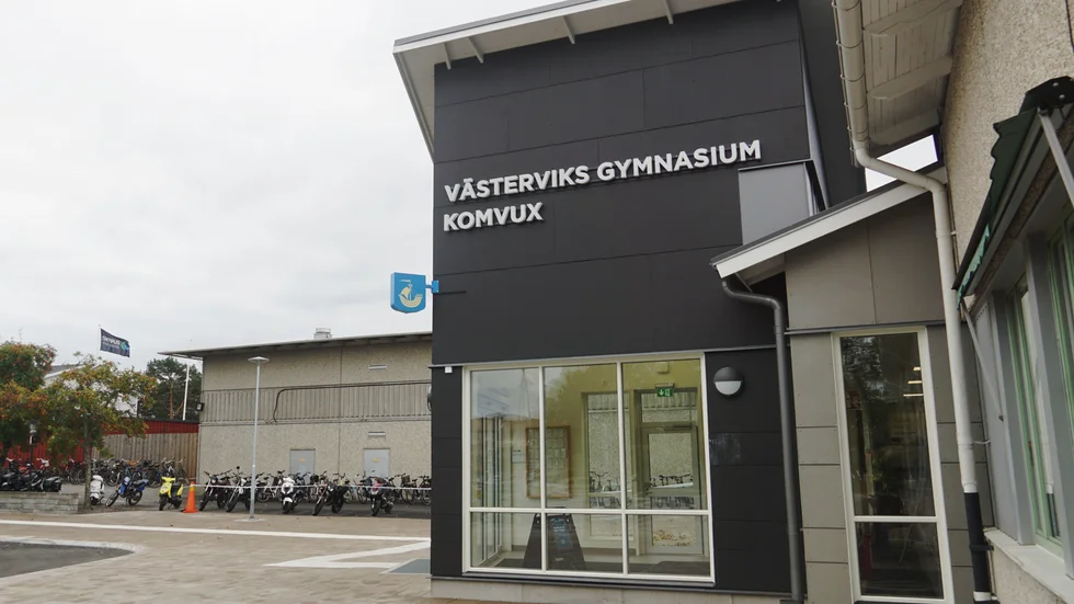 Västerviks gymnasium har drabbats av två brandincidenter den senaste tiden.