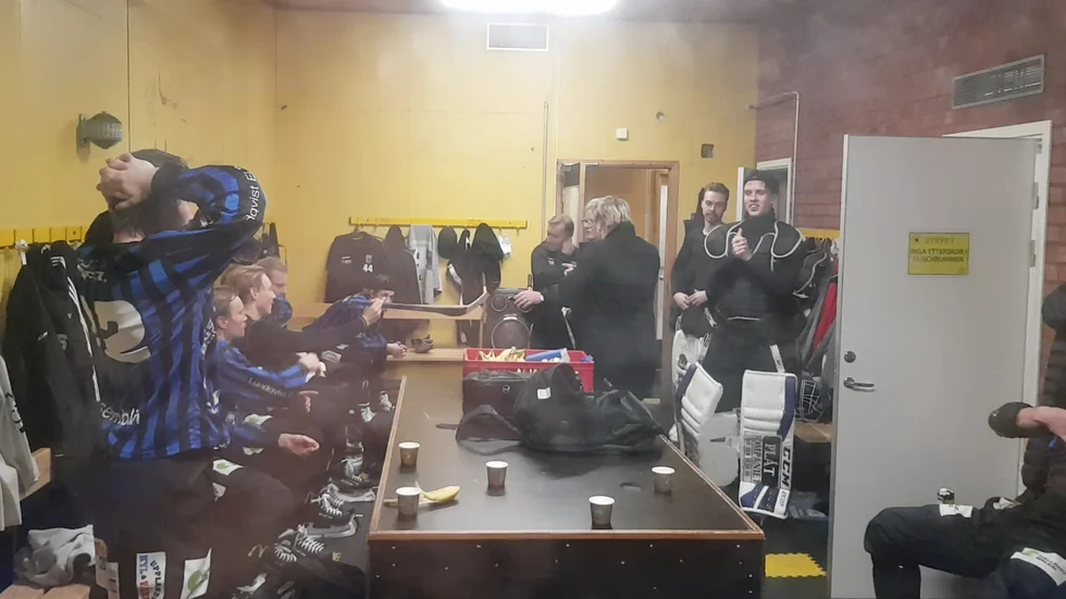 Sirius segerjubel på Helsingehus Arena i Söderhamn.