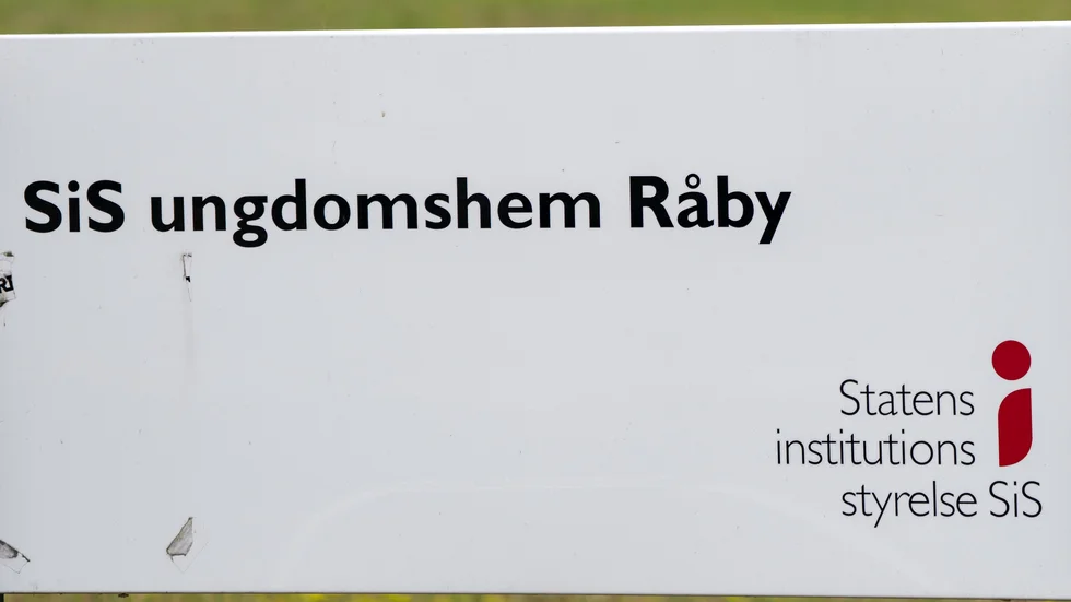 Nyligen försökte en pojke att hota sig ut från Råby. Arkivbild.