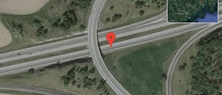 Fordon stillastående på E4 - problem i trafiken