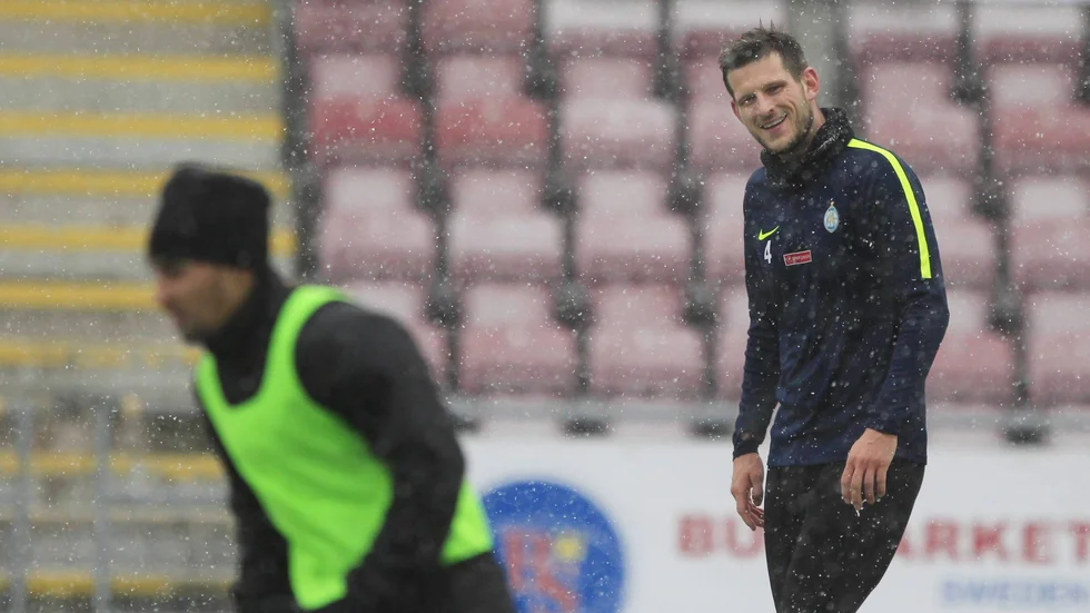 Förra säsongen stod engelsmannen Ashley Coffey för ett målrekord i Norrettan med sina 28 fullträffar. I år hoppas han kunna peta in några bollar för sin nya klubb AFC.