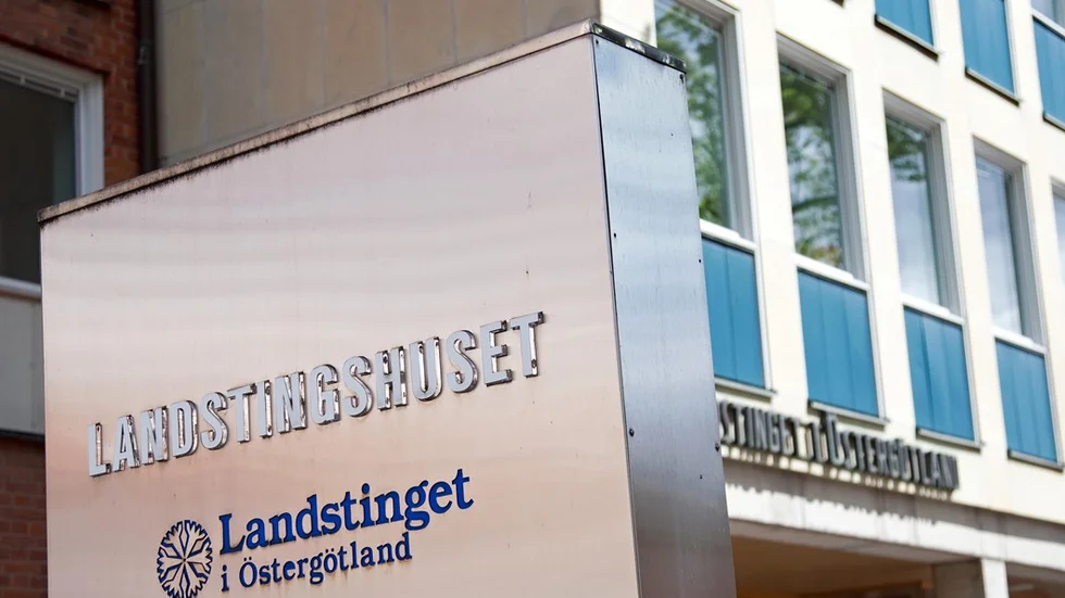 LINKÖPING 20140624    
Genrebild på Landstingshuset, Landstinget i Östergötland, på S:t Larsgatan i Linköping.
Bild Jeppe Gustafsson