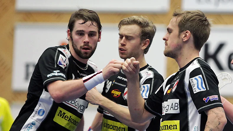 Martin Karlsson, Marcus Johansson och Simon Klein hoppas på en bra start på SSL hemma i sporthallen.