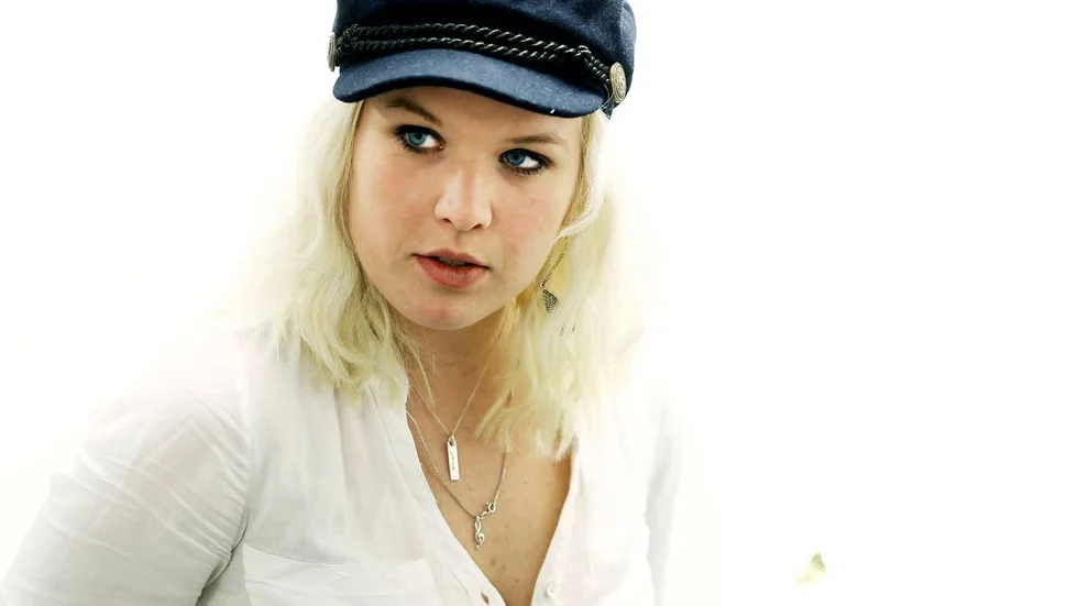 Nu hoppas Lisa Lystam på utlandsspelningar med sitt Family Band.