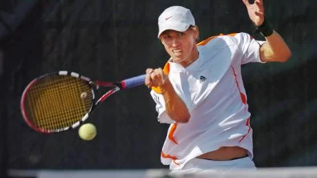 Arvid Puranen har gjort sitt val: tennisen får stå åt sidan för den civila karriären. "Men jag är nöjd med det jag har presterat och ångrar ingenting", säger den blivande läkaren.