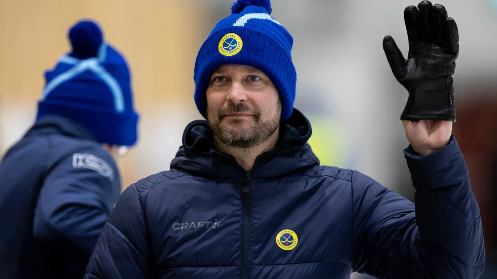 Kapten en säsong till? Mattias Sjöholm kan tänka sig att fortsätta som bandyns herr-förbundskapten, men någon framtid har inte diskuterats än.