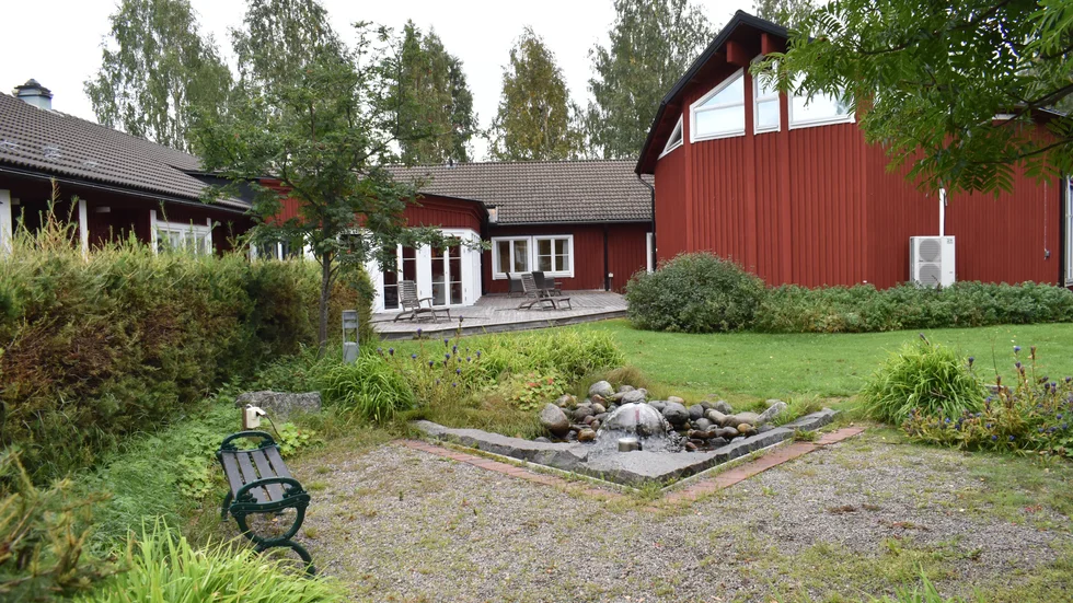 Skribenten tycker att Stiftsgården skulle vara en utmärkt plats för palliativ vård.
