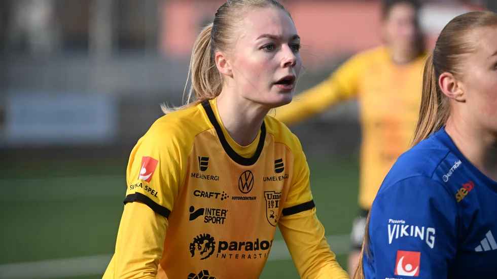 Agnes Brännström besökte för första gången Skellefteå med den nya klubben Umeå IK. Då passade hon på att sänka Sunnanå med träningsmatchens enda mål.
