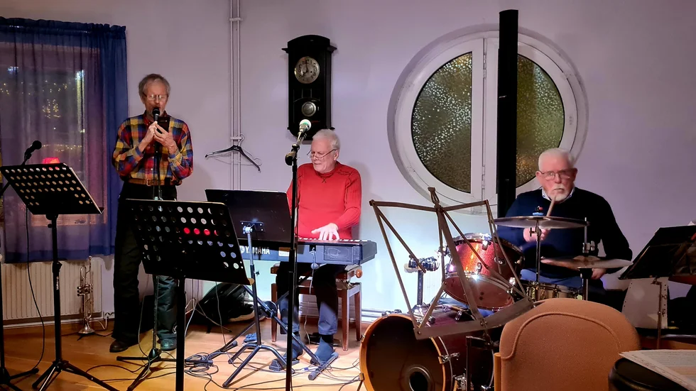 Sven-Olov Edström sjöng "O helga natt"