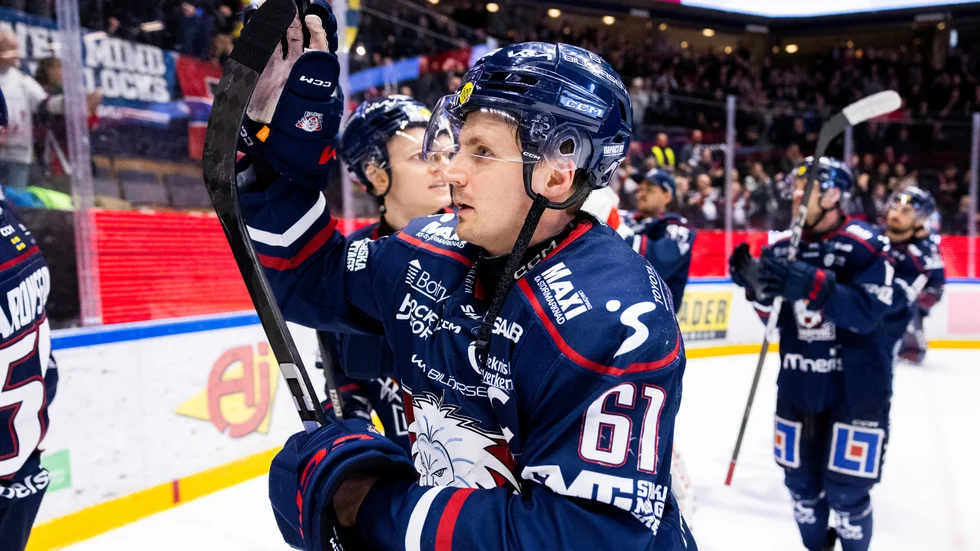 Linköpings Markus Ljungh jublar efter ishockeymatchen i SHL mellan Linköping och Örebro.