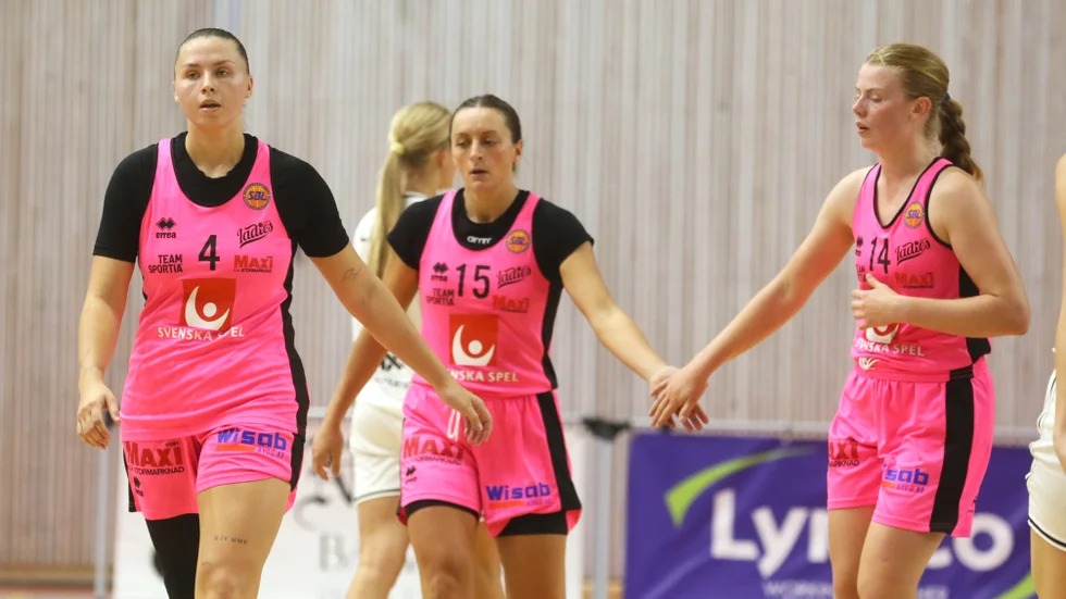 Visby Ladies och Morgan Haney i mitten fick jubla.