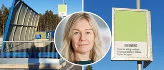 Ny skyltning möter besökarna på tippen 
