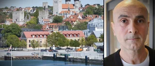 Polisen: ”Jag kan inte kommentera” • Många frågetecken efter misstänkt gruppvåldtäkt av minderårig