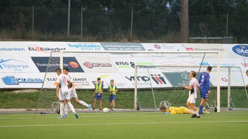 VFC föll tydligt mot Karlberg på hemmaplan onsdag kväll.