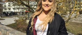 Youtube-stjärnan Tova Helgesson attackerad av Eskilstunafans: "Det var kaos"