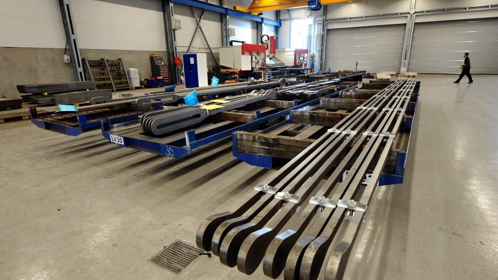 Proplate tillverkar bland annat delar till stora byggkranar.