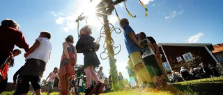 Efter lång väntan är det äntligen dags – här kan du fira midsommar i kommunen