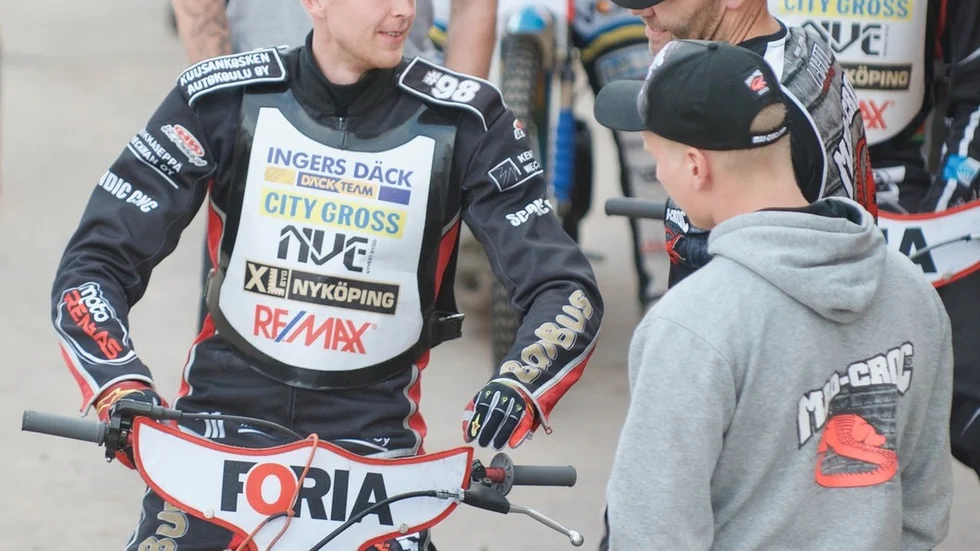 Timo Lahti är tillbaka i Griparnas väst, den här gången nummer fyra, i andra semifinalen mot Vargarna.