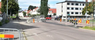 Trafikstrul väntas när avfarten från Kanalgatan till Lasarettsvägen stängs • Efter dagens krismöte: ”Vi bygger som planerat”