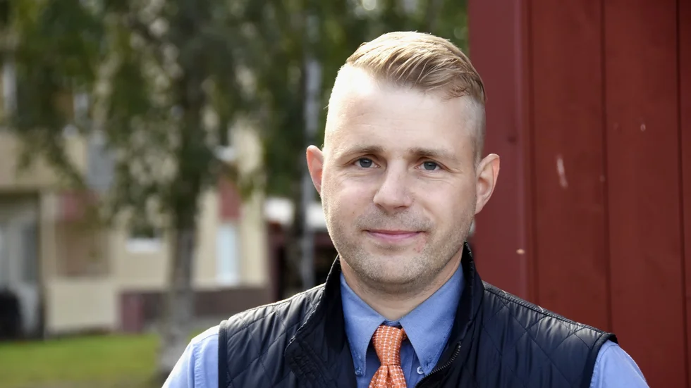 Riksdagskandidaten Thomas Söderström (L) förvånas över att Valkompassen inte har fler frågor kopplade till skolan. 