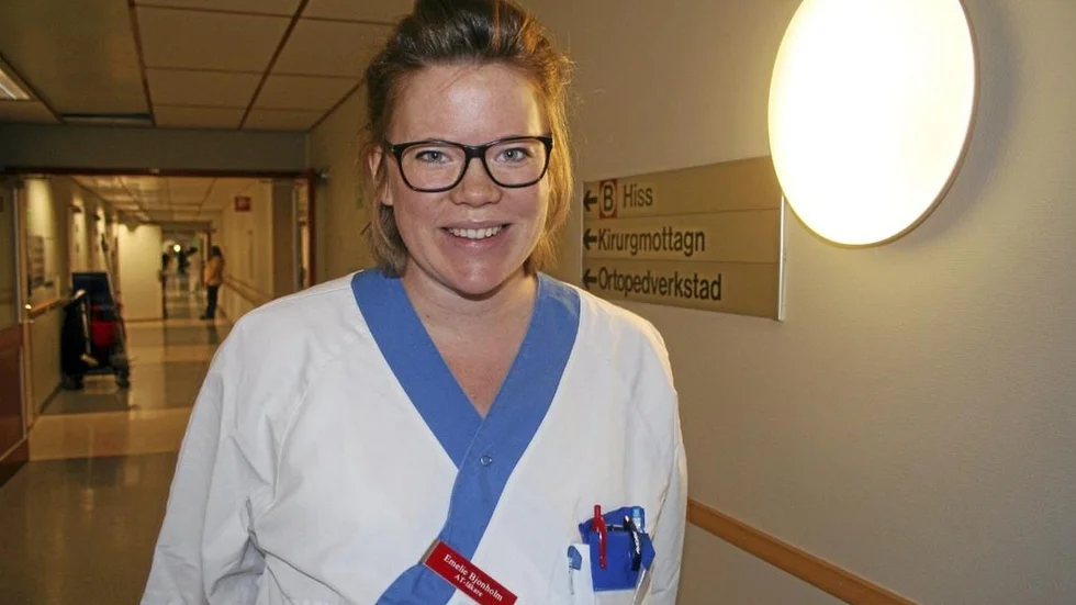 Emelie Bjonholm 30 DRAG.jpg