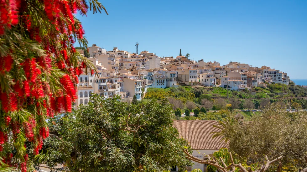 Staden Frigiliana i Malaga i södra Spanien. Arkivbild.