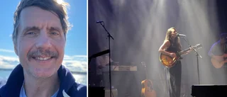 Här är Motalamusikern som spelar med stjärnorna: "Jag har gjort det jag har velat och jag har alltid känt mig fri"