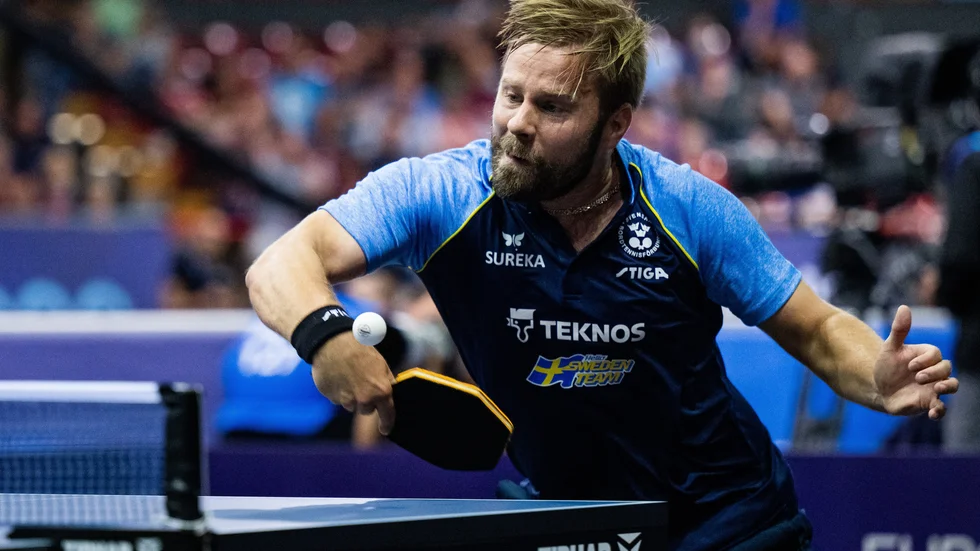Bordtennisstjärnan Jon Persson missar lag-VM i Kina. Han har drabbats av covid-19.