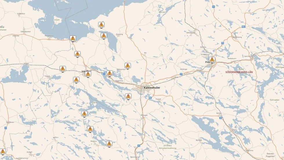 På Trafikverkets karta syntes endel av de larm om nedfallna träd som kom in under fredagskvällen.
