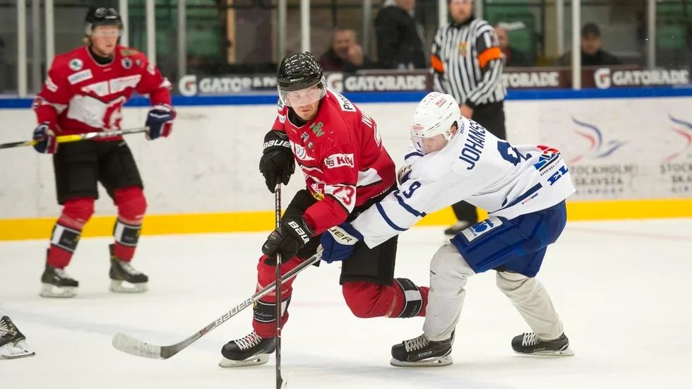 Albin Ivarsson Hamberg gjorde sin första match i Gripentröjan sedan tillbakakomsten från Vita Hästen – och ett mål.