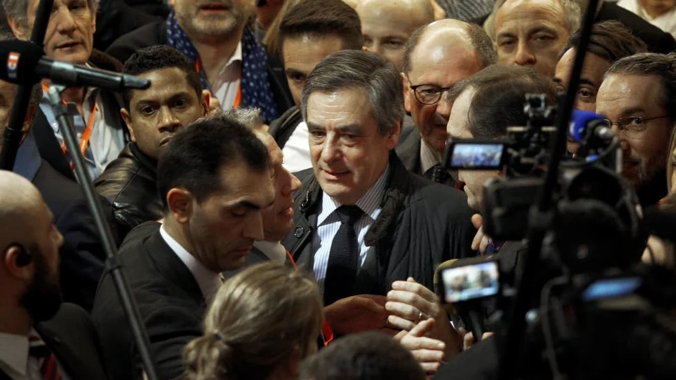 KANDIDAT. Presidentkandidaten Francois Fillon är hårt pressad.