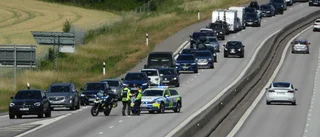 Dieselläckage orsakade totalstopp på E4 - trafiken leddes om