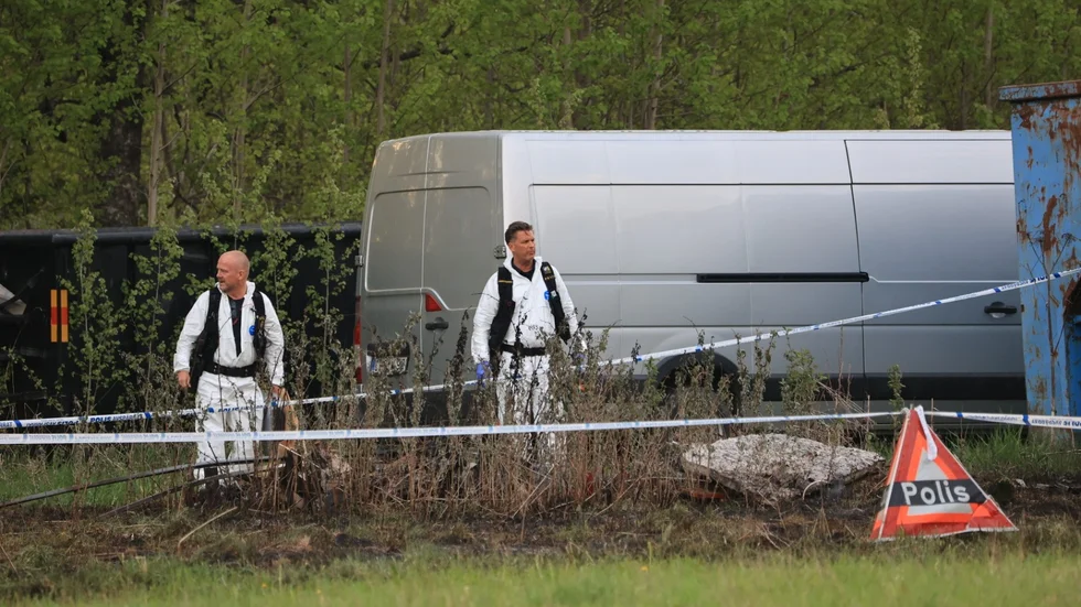  Polisen har under tisdagen och onsdagen genomfört en teknisk undersökningen för att kartlägga detaljerna kring branden.