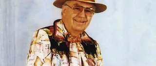Sue Uusitalo 90 år