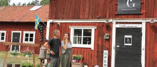 Bondgården från 1600-talet blev till gårdsbutik och glasskiosk