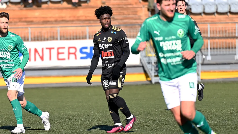 Nyckelspelaren Ricardo Cardoso har opererat sitt knä under uppehållet och väntas bli borta i mellan 3-5 veckor.